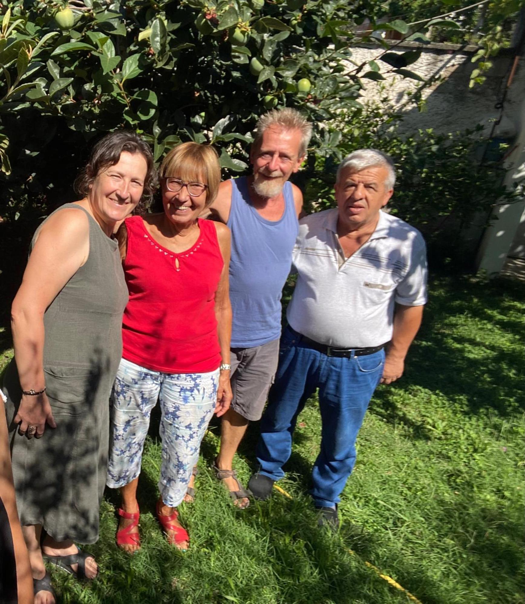 Vila Llulla Krujë Buitenkant foto